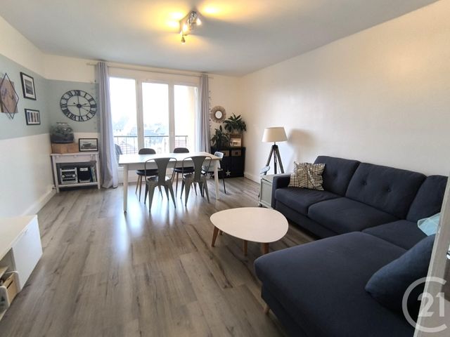 Appartement F3 à vendre - 3 pièces - 82.88 m2 - MASSY - 91 - ILE-DE-FRANCE - Century 21 Etude Ronsard